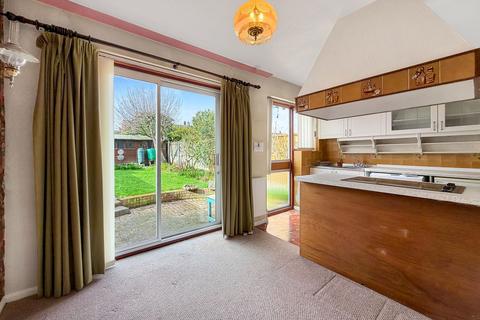 3 bedroom terraced house for sale, Kingsman Road, Stanford-le-hope SS17