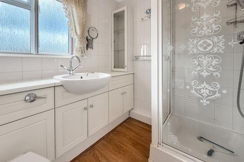 3 bedroom terraced house for sale, Kingsman Road, Stanford-le-hope SS17