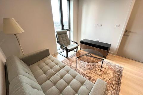 1 bedroom apartment to rent, Waterhouse Gardens, Manchester M3