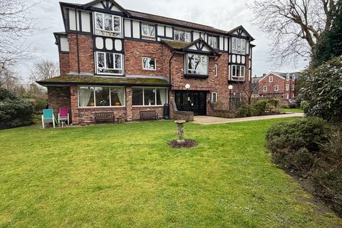 Larchwood, The Crescent, Cheadle