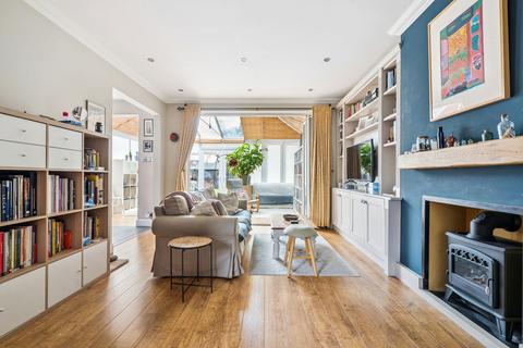 3 bedroom semi-detached house for sale, Imperial Drive, North Harrow HA2