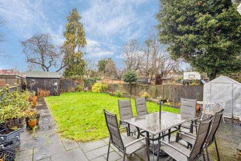 3 bedroom semi-detached house for sale, Imperial Drive, North Harrow HA2