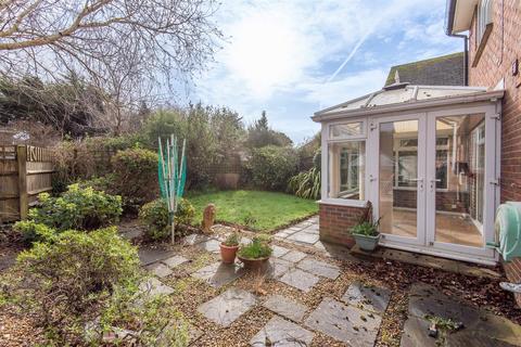 undefined, Aldsworth Avenue, Goring-By-Sea, BN12 4XQ