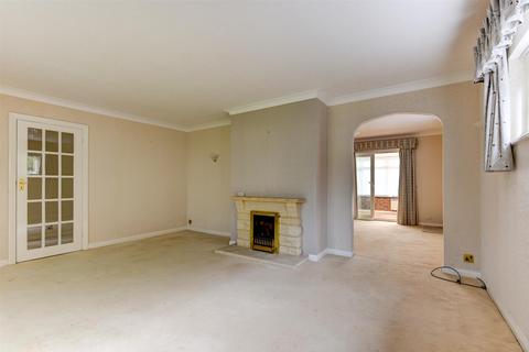undefined, Aldsworth Avenue, Goring-By-Sea, BN12 4XQ