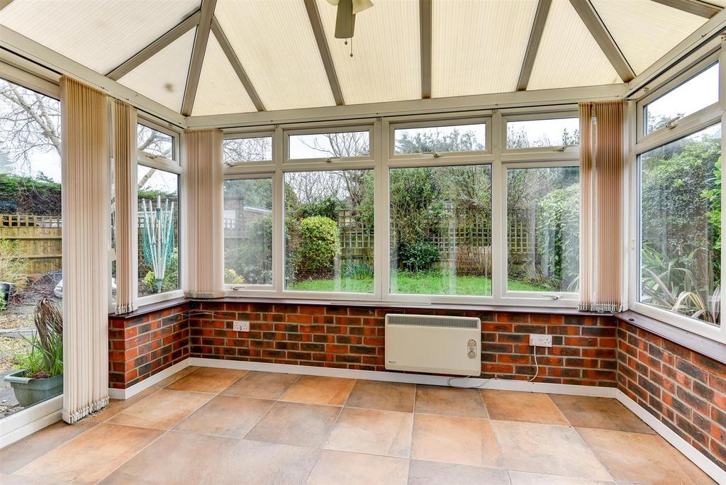 For Sale by Aspire Residential   Aldsworth Avenue