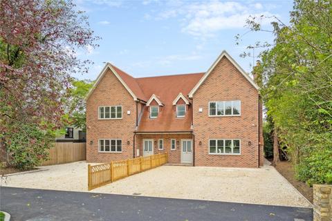 undefined, Landrecies, Oxford Road, Gerrards Cross