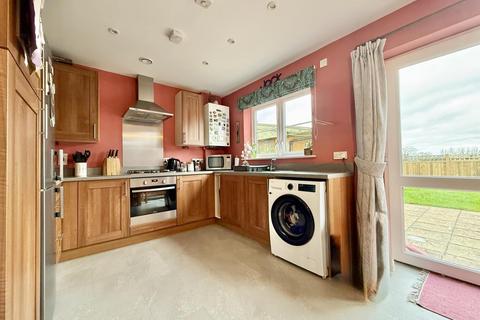 2 bedroom end of terrace house for sale, Schoolfield Close, Whitminster GL2
