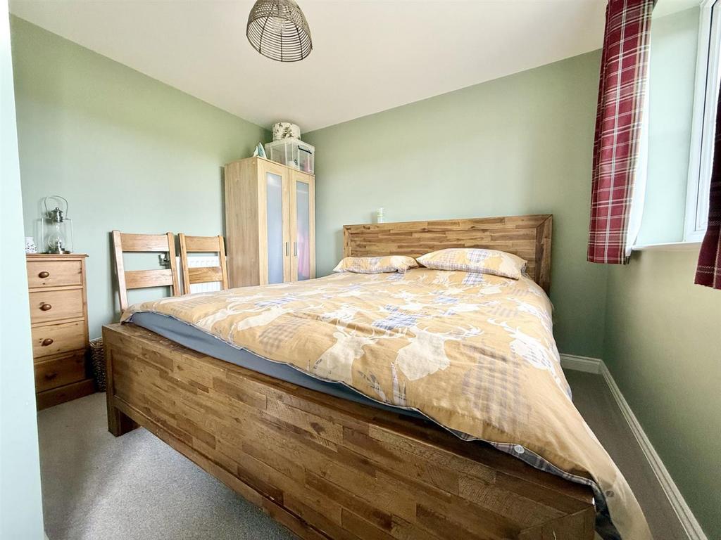 Bedroom1.jpg