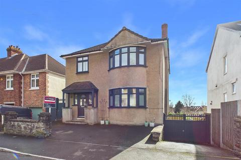 3 bedroom detached house for sale, Sought after Highdale Avenue setting