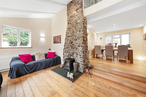 undefined, Lodge Hill, Purley CR8
