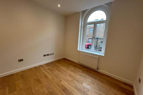 1 bedroom flat to rent, Islington High Street, Islington