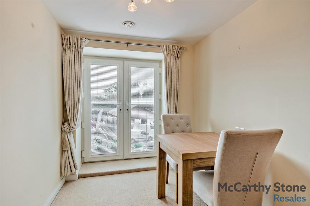 8678664-interior05-800.jpg