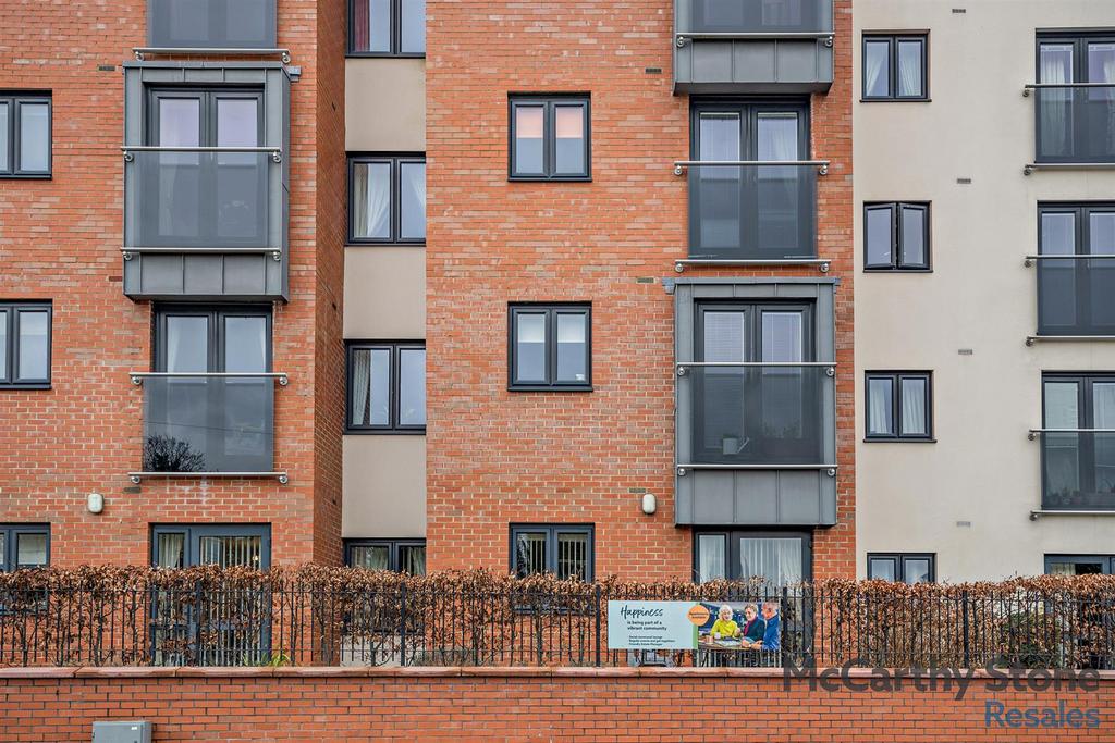 8678664-exterior11-800.jpg