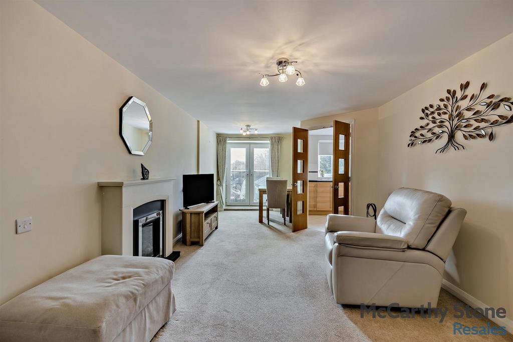 8678664-interior02-800.jpg