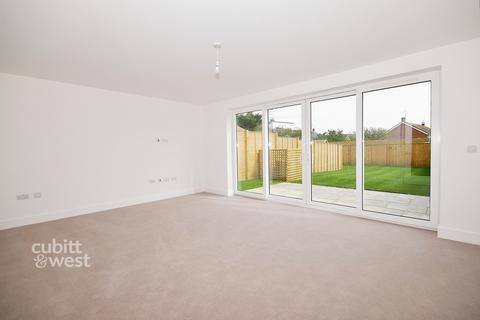 undefined, Bentwood Way Lavant PO18