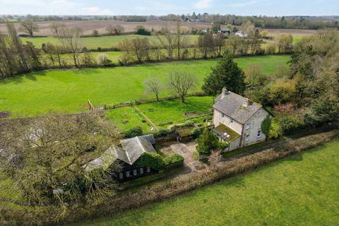 4 bedroom detached house for sale, Bardfield Road, Braintree CM7