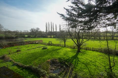 4 bedroom detached house for sale, Bardfield Road, Braintree CM7