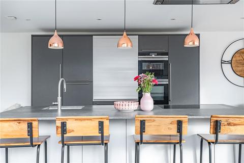 4 bedroom semi-detached house for sale, Weston Road, Bletchingdon, Kidlington, Oxfordshire, OX5