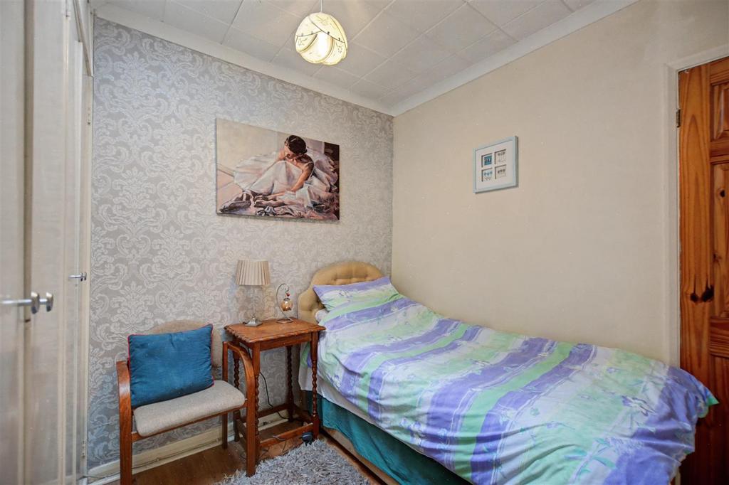 Bedroom 3 1.jpeg