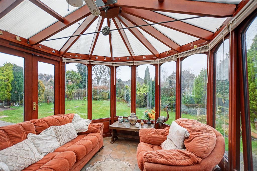 Conservatory 1.jpeg