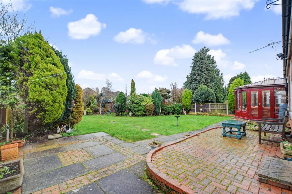 Garden 1.jpeg