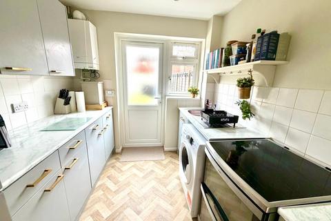3 bedroom terraced house for sale, Pooley Green Road, Egham, Surrey, TW20