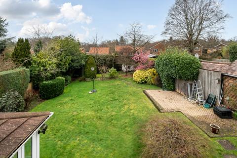 undefined, Haslemere Road, Liphook, Hampshire, GU30