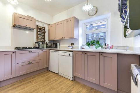 3 bedroom semi-detached house for sale, North Street, Rawdon, Leeds, West Yorkshire, LS19