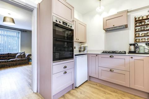 3 bedroom semi-detached house for sale, North Street, Rawdon, Leeds, West Yorkshire, LS19