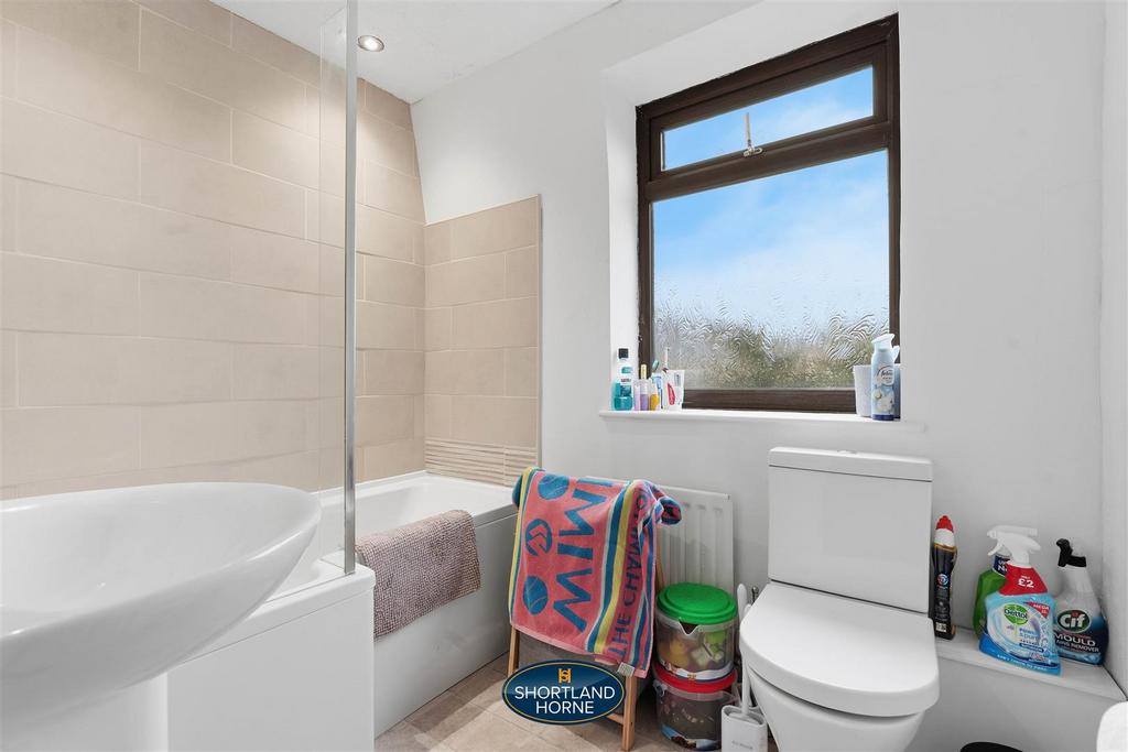 2 Winster Close (17 of 30).jpg