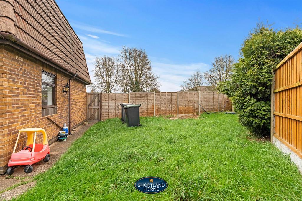 2 Winster Close (8 of 30).jpg