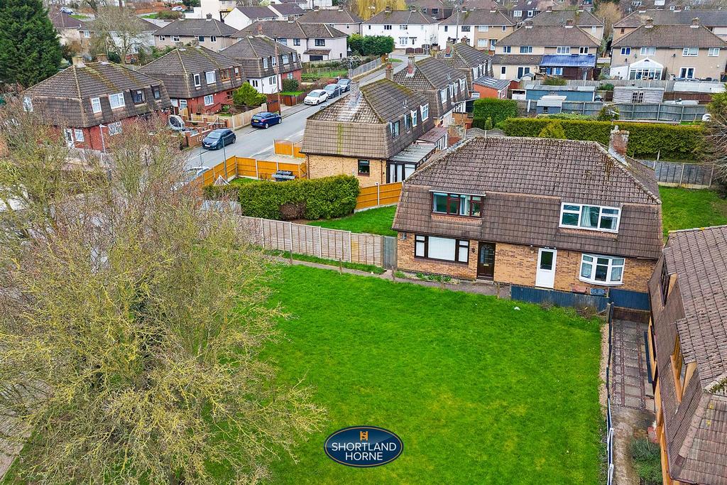 2 Winster Close (5 of 30).jpg