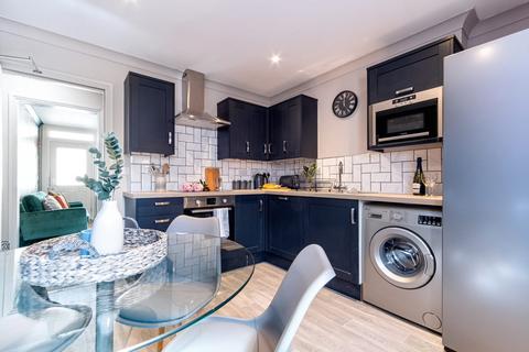3 bedroom terraced house to rent, Gladstone Street, PETERBOROUGH PE1