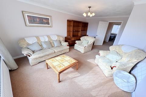 2 bedroom detached bungalow for sale, St. Edmunds Road, Acle, Norwich, NR13