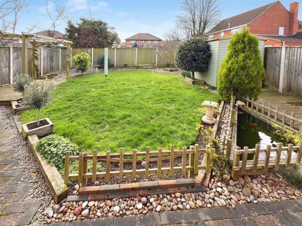 8e202dc0-Garden 20 Back.jpg