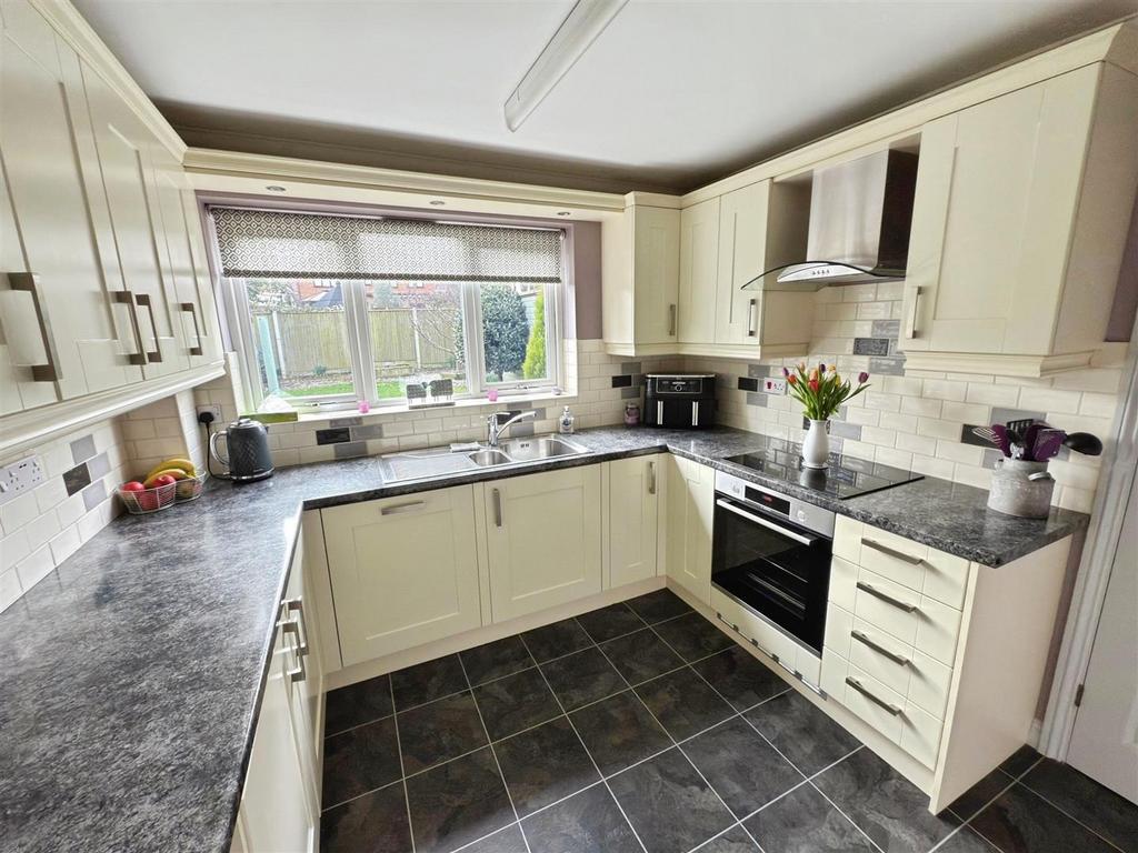 315b015f-Kitchen.jpg