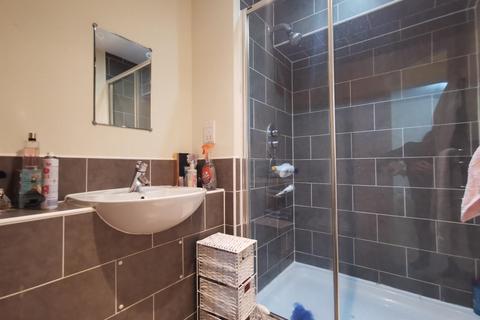 1 bedroom duplex to rent, Textile Street, Dewsbury, West Yorkshire, UK, WF13