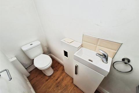 2 bedroom terraced house for sale, Lister Street, Warwickshire CV11