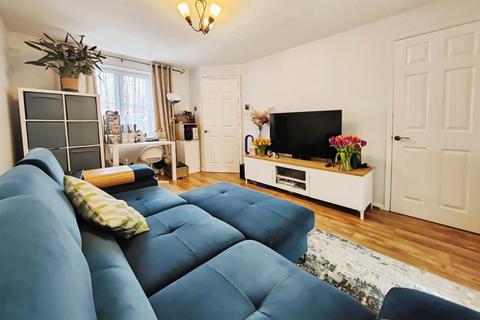 2 bedroom end of terrace house for sale, Sen Close, Bracknell, Berkshire, RG42 2QB