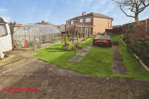 4 bedroom semi-detached house for sale, Lowfield Avenue, Greasbrough, Rotherham. S61 4PE