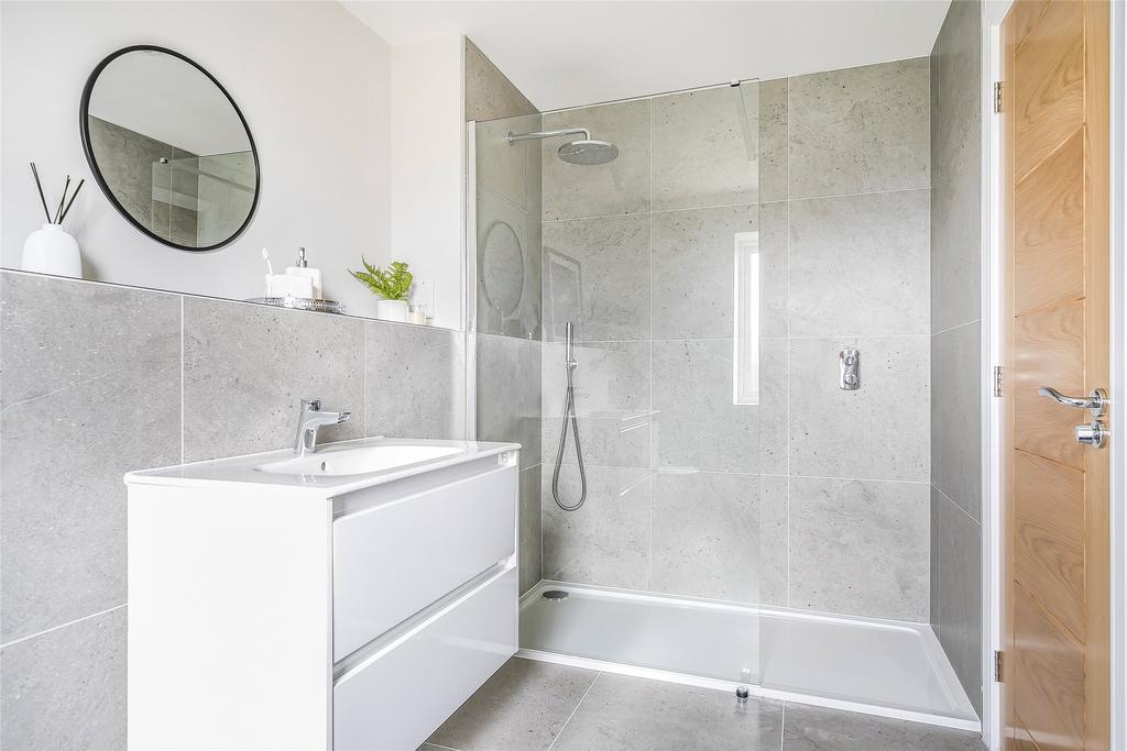 Ensuite