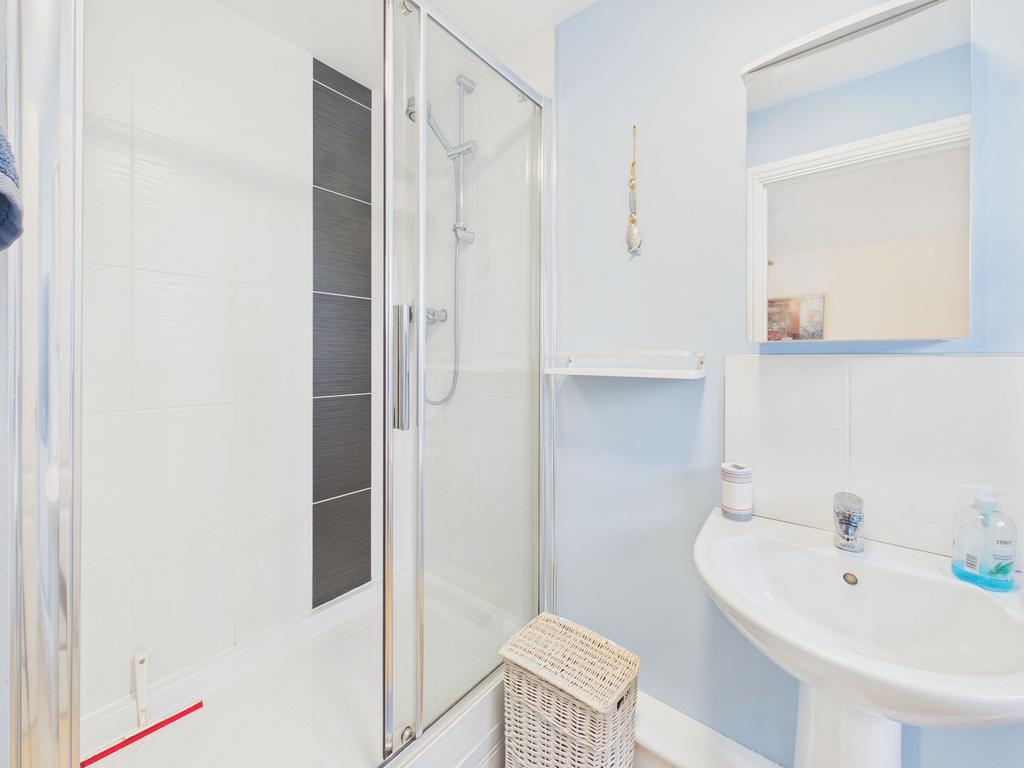 En-suite 1