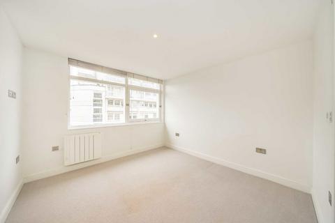 3 bedroom flat for sale, Elystan Place, London SW3