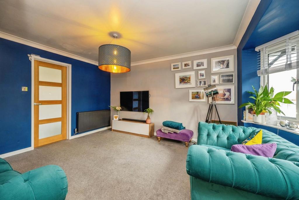 9trenanceclose-1.jpg