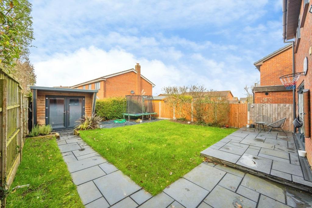 9trenanceclose-6.jpg