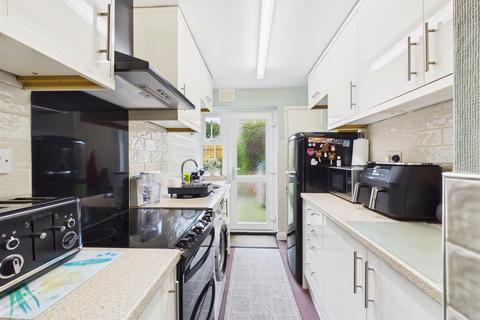 3 bedroom semi-detached house for sale, Stepney Avenue, Bridlington