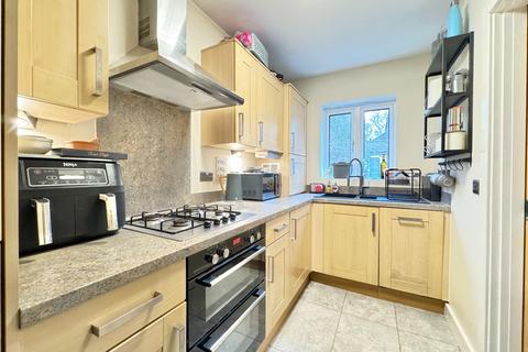 2 bedroom end of terrace house for sale, Grevillea Avenue, Whiteley