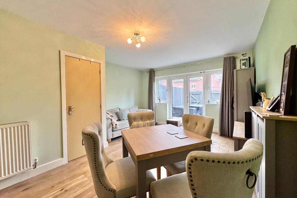 Living/Dining Room