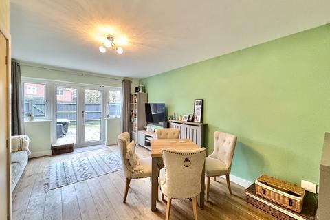 2 bedroom end of terrace house for sale, Grevillea Avenue, Whiteley