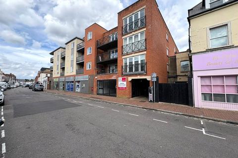 undefined, Camp Road, Farnborough, Hampshire, GU14